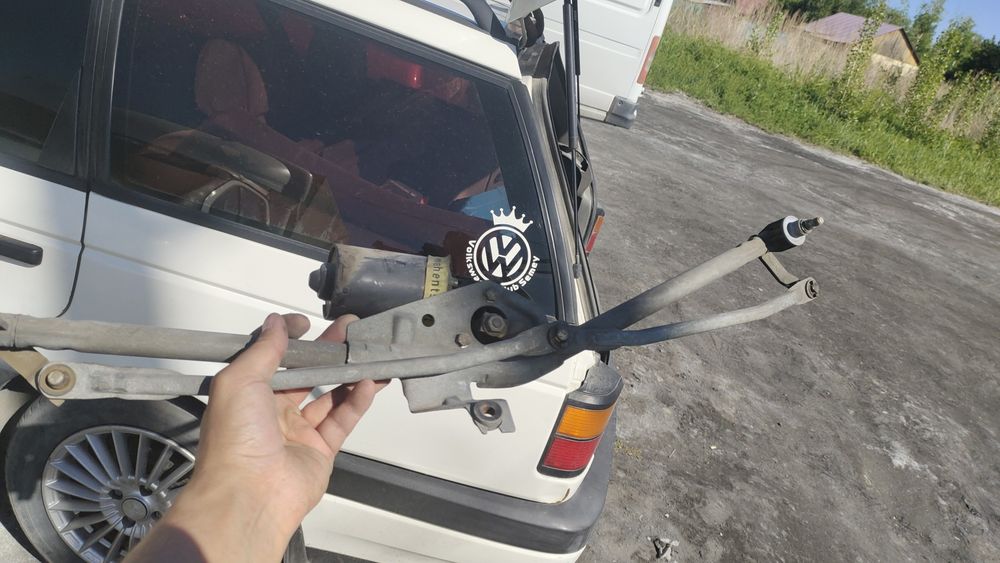 Трапеция дворников пассат б3