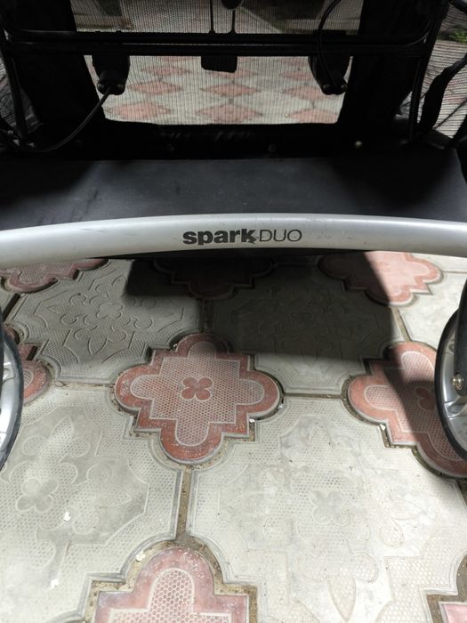 Детская коляска для двойни