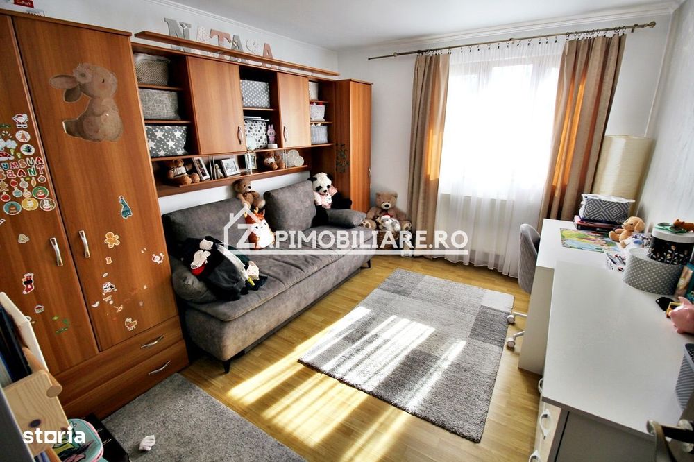 Casa 6 camere, 150mp.utili,527mp teren, zona semicentral