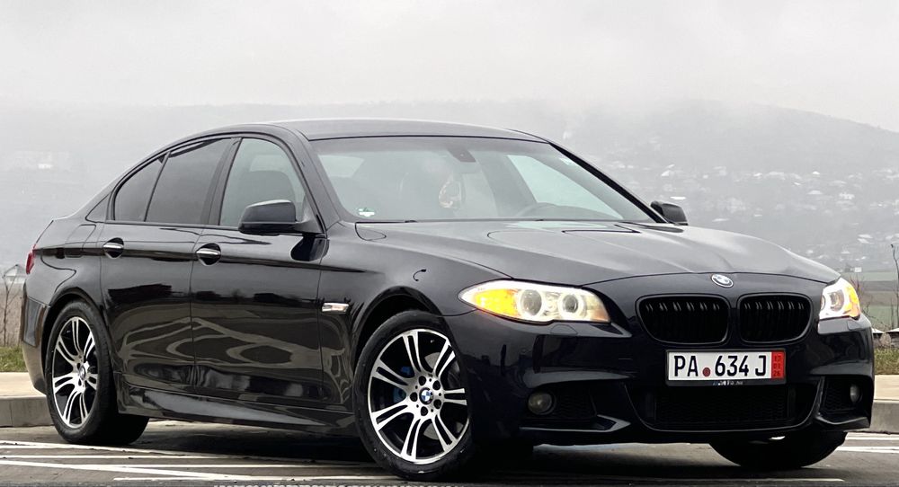 ** BMW 520 M-Pachet/ 184CP / NaviMare/ ShadowLine / INTERIOR M **