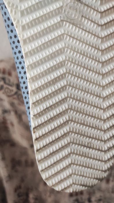 Продам летние балетки Баден новые