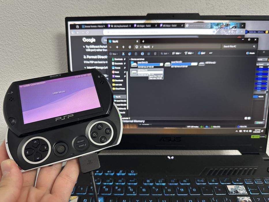 Vand psp go sau schimb cu controller de switch 2