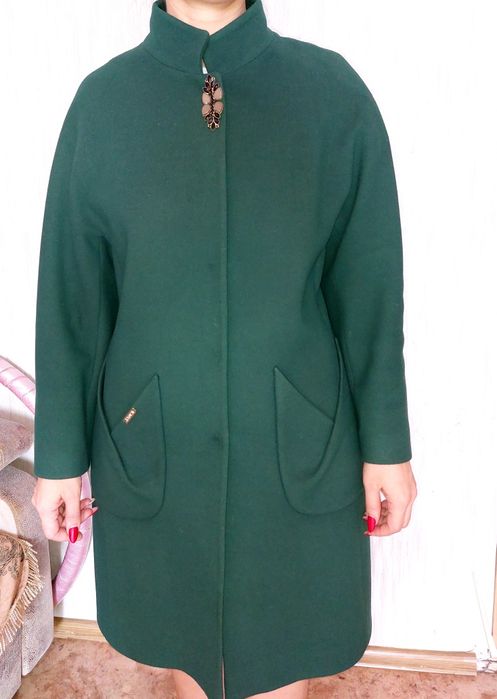 Продам  женское пальто