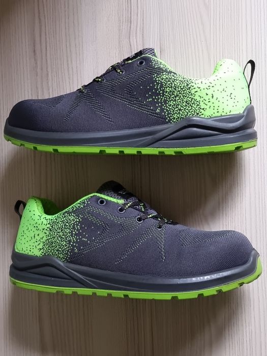 Work2Do спортни предпазни обувки 44 номер