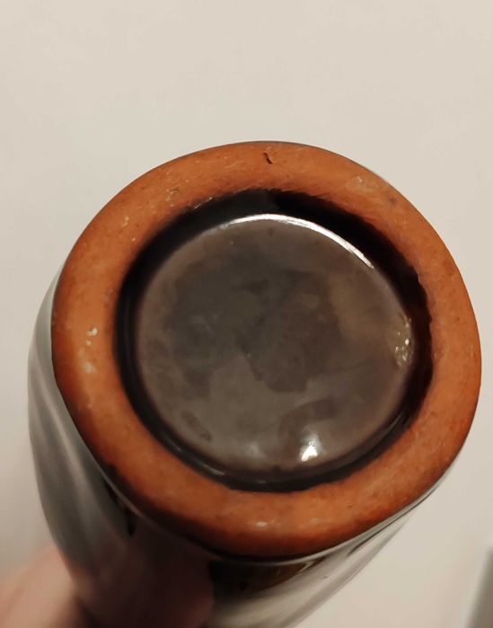 Старинна керамична ваза