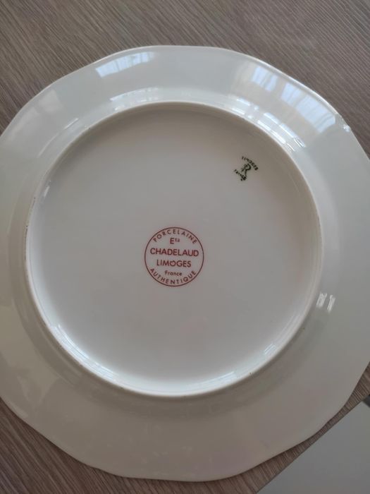 Комплект порцеланови чинии с риби за НИКУЛДЕН* Лимож* Франция*