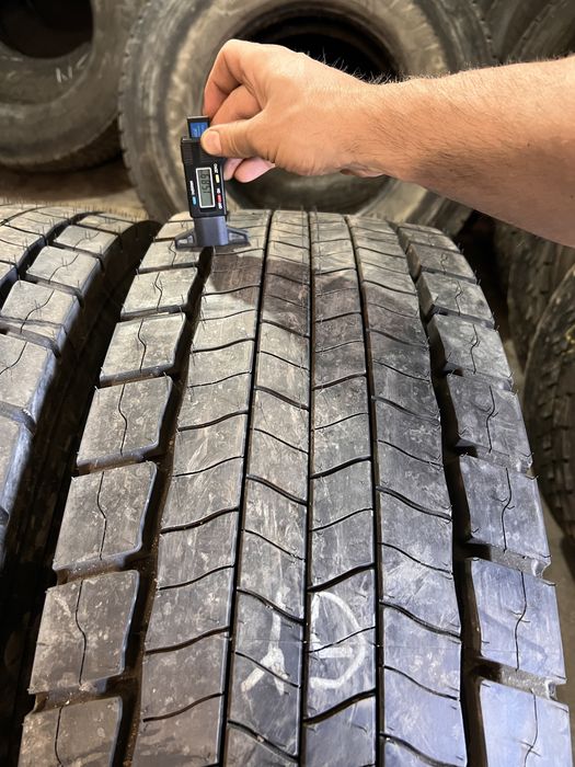 2 anvelope camion NOI 315/80/22.5 , GoodYear !