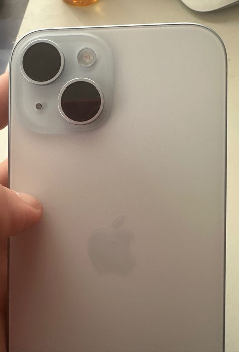 iPhone 15 128GB blue