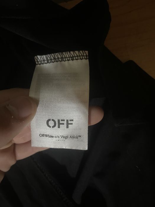 vand tricou OFF-WHITE nou