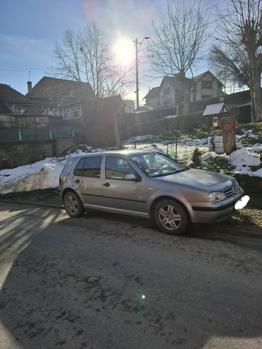 De vânzare vw golf 4