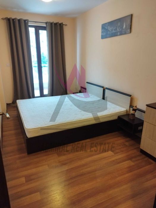 Дава се под наем Двустаен апартамент в Варна, Конфуто - 56 кв.м за 458.49 € - Снимка #3