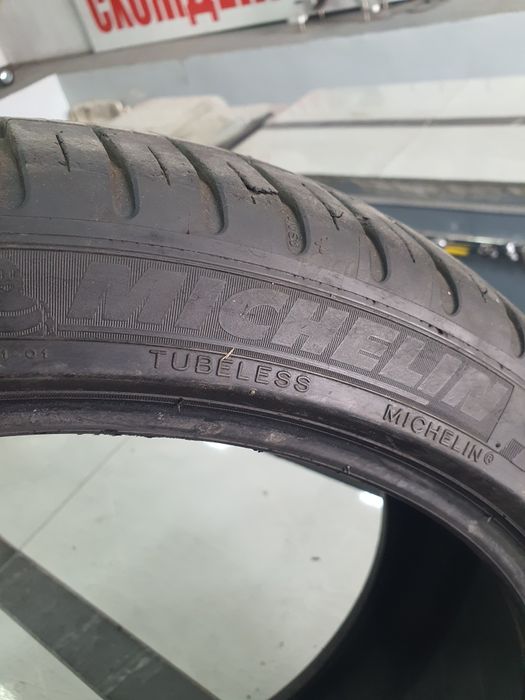Michelin 225/40R18 sotiladi