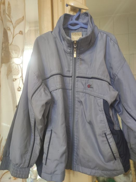 Бомберы,куртка  Свитор, полувер для школы