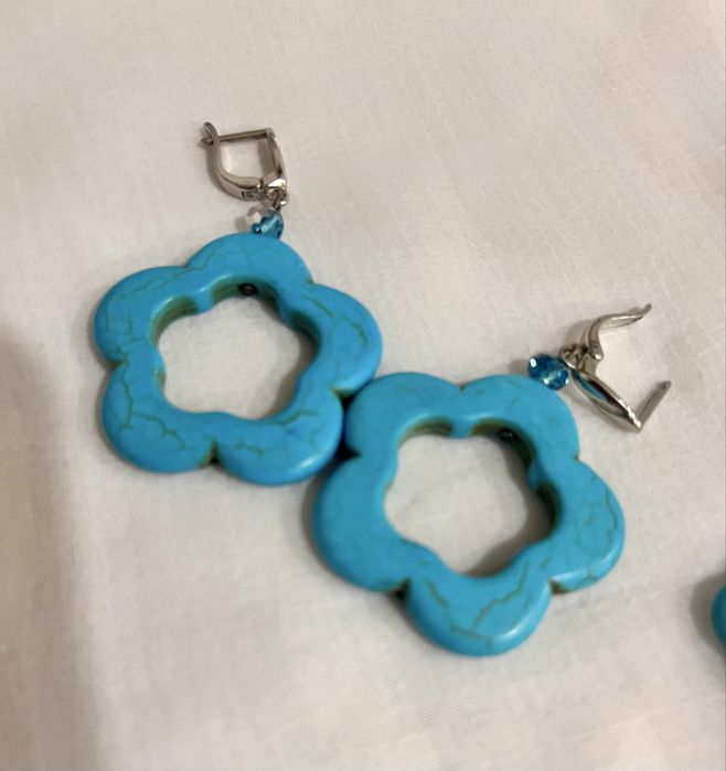 Комплект украшений в бирюзовом цвете