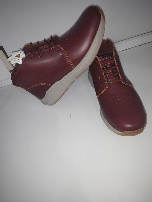 продам мужскую обувь