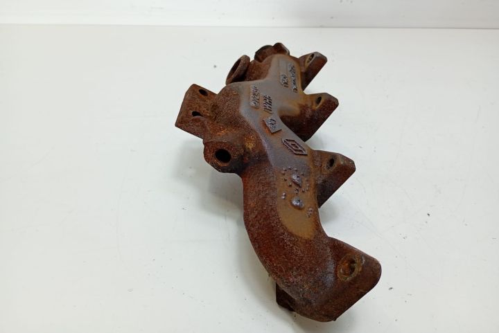 Galerie evacuare 140048970R Dacia Logan a 2-a generatie