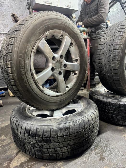 Продам диск тойото мазда 100000