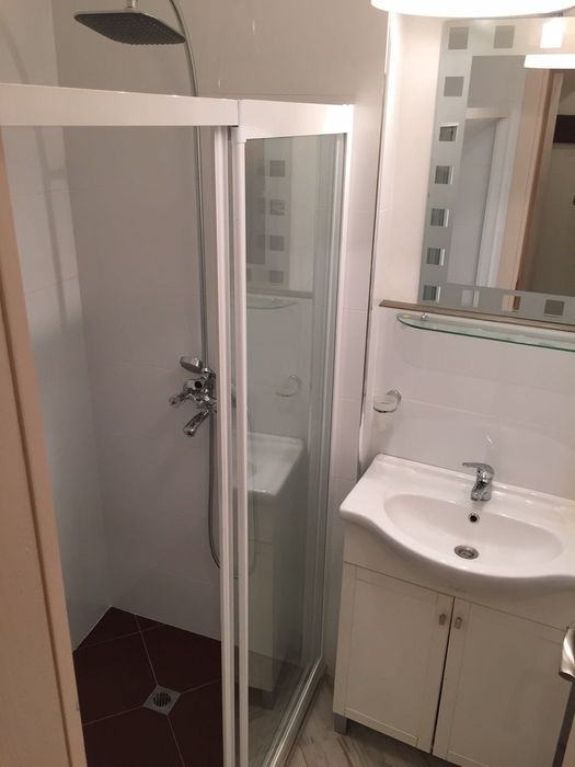 Дава се под наем Тристаен апартамент в София, Павлово - 80 кв.м за 841.5 € - Снимка #6