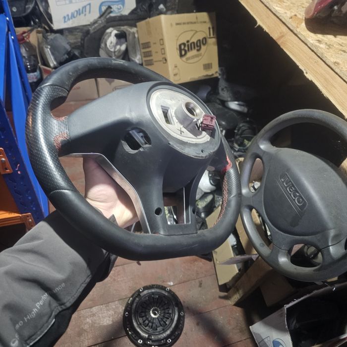 Волан за мерцедес w204 и други