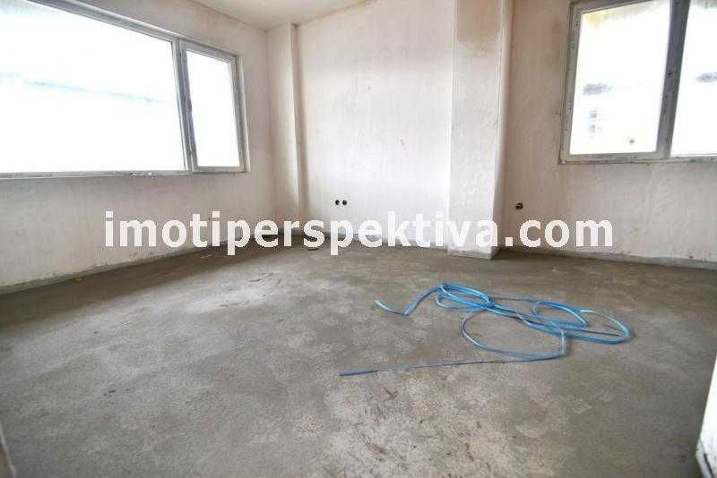 Продава се Двустаен апартамент в Пловдив, Кючук Париж - 53 кв.м за 688 €/кв.м - Снимка #1