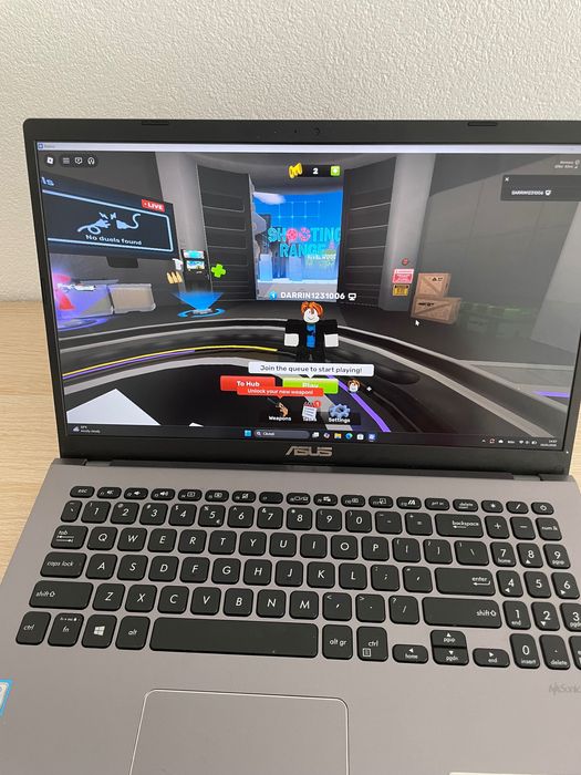 Leptop Asus procesor i 7