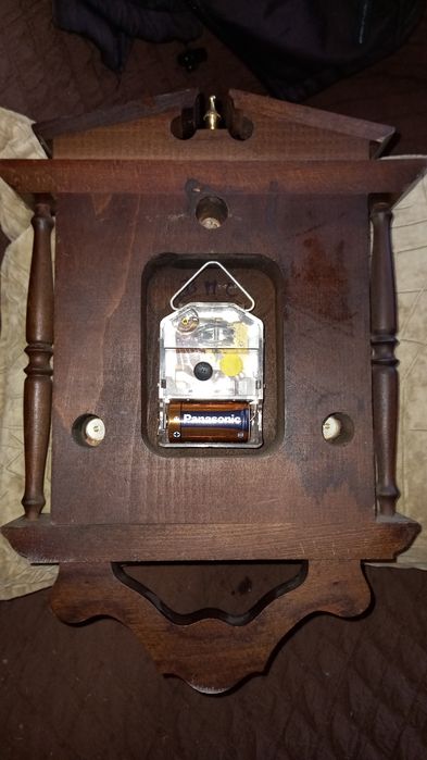 Дърворезба дъска с нож ръчна изработка и часовник