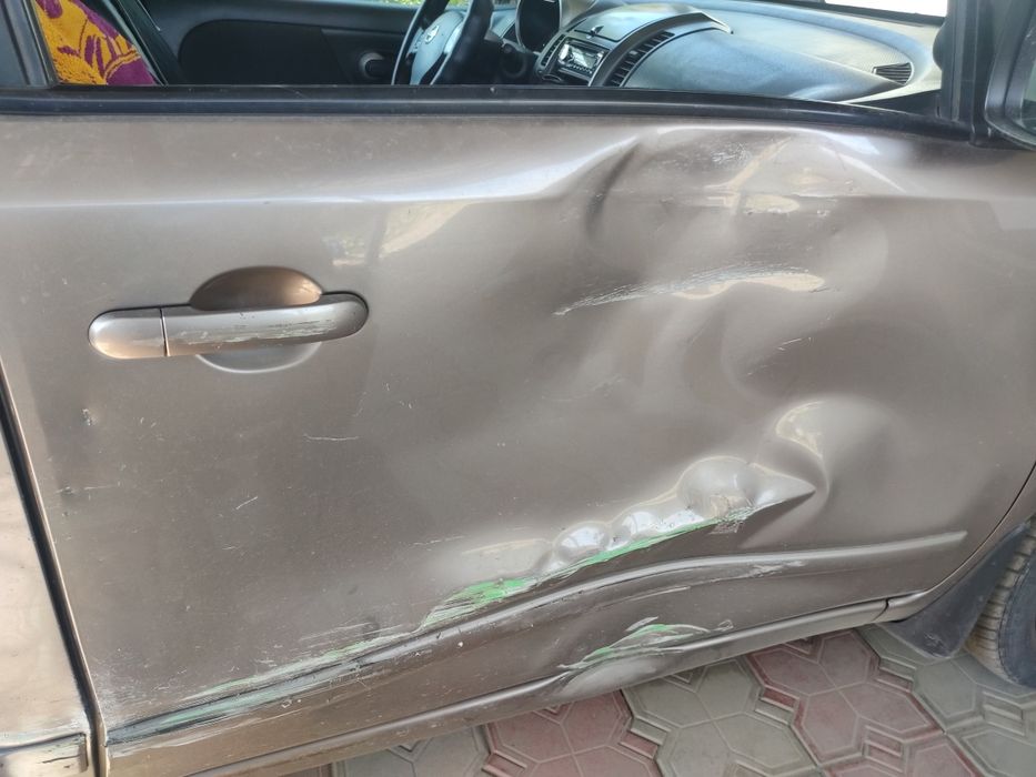 Продам правую переднюю д