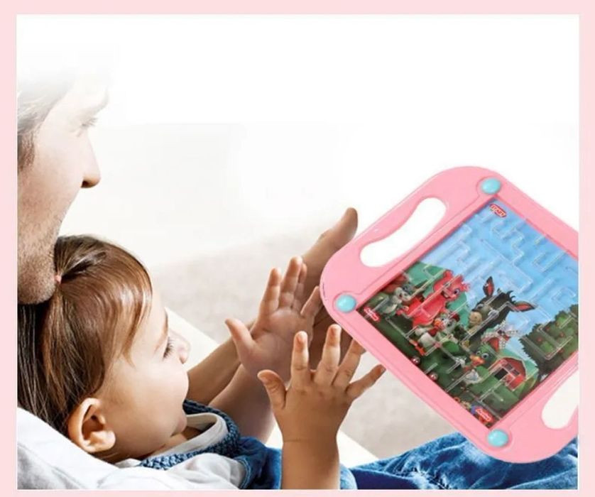 Детская игрушка лабиринт