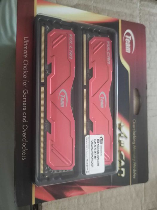 TeamGroup Vulcan Red, 8GB (2 x 4GB) DIMM, DDR3, 2400MHz