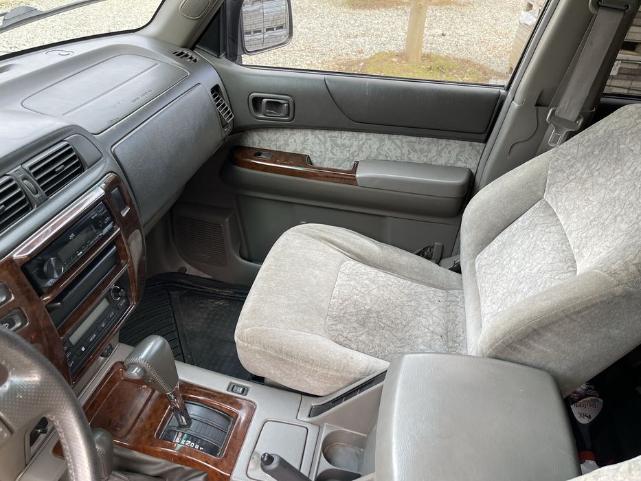 Nissan Patrol y61 3.0 autoutilitar 4 locuri