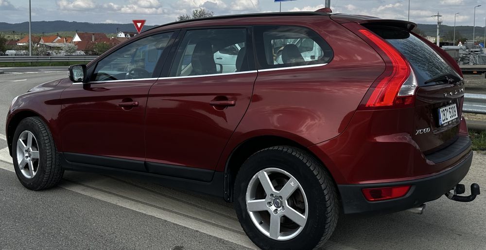 ** Volvo xc60 **