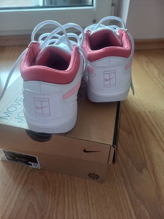 Оригинални маратонки