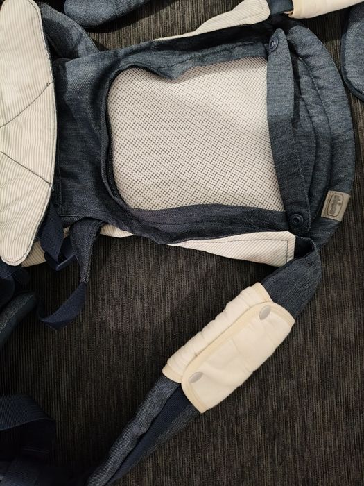 Marsupiu ergonomic multifunctional Chicco Hip Seat cu suport