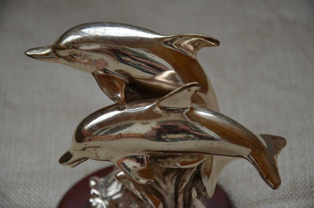 Statueta delfini placata cu argint marcaje / Sculptura delfini marcat