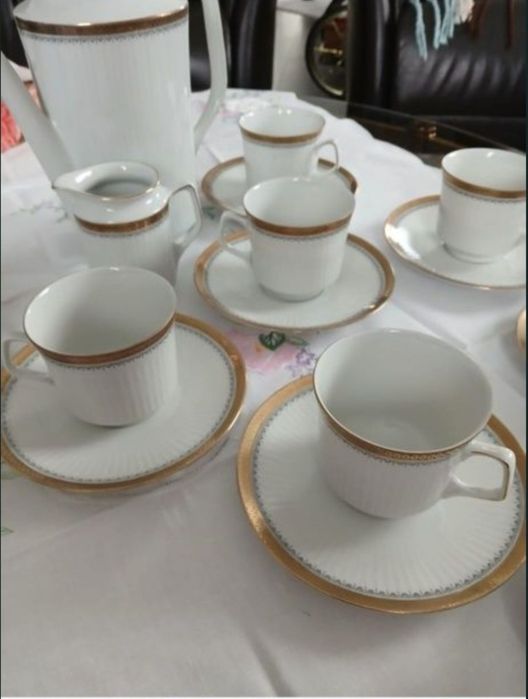 Serviciu canite cafea
