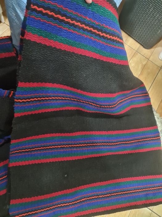 Старинни вълнени черги