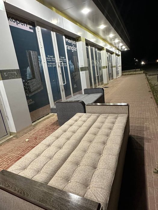 Раскладной диван 
Каркас ДСП
Пружина ортопедические
Поралон российский