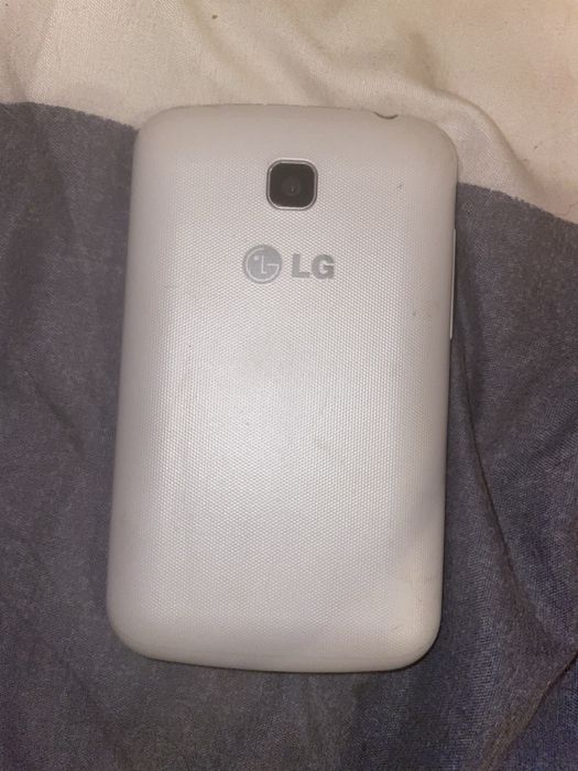 Telefon functional pentru piese