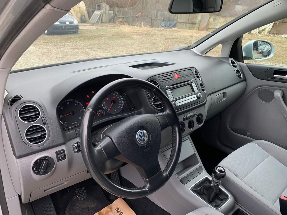 VOLKSWAGEN Golf Plus 2006 — imagine 3