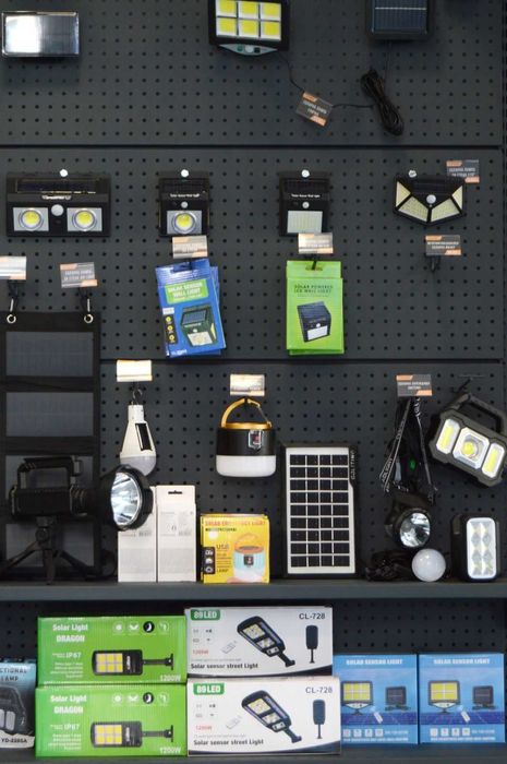 ПРОМО Стенен и Островен стелаж с перфо гръб- НОВИ, НАЛИЧНИ