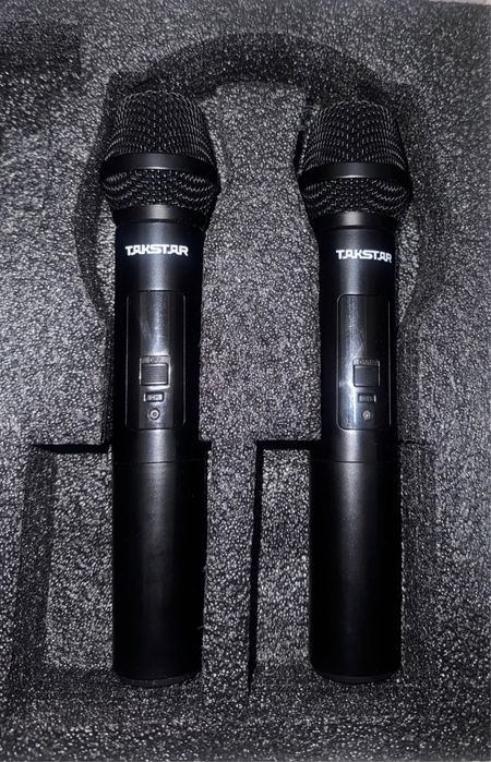 Музыкальный аппаратура. Комплект.