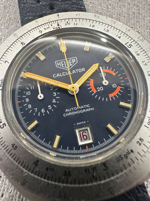 Heuer calculator мъжки часовник от 70те.Хронограф.Часовника е винтидж.