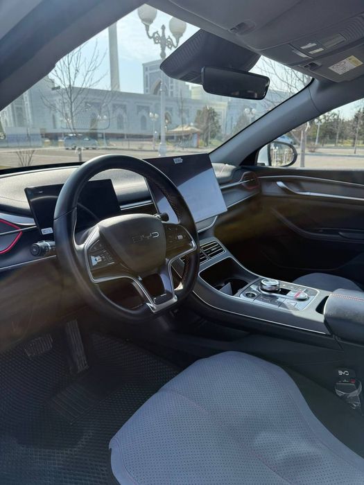 BYD chazor FULL flagship