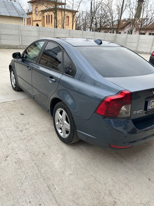 Volvo s40 ! 2.0 diesel 2010!