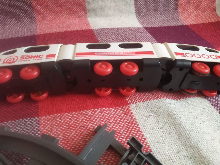 Поезд,как для мальчиков так и для девочек