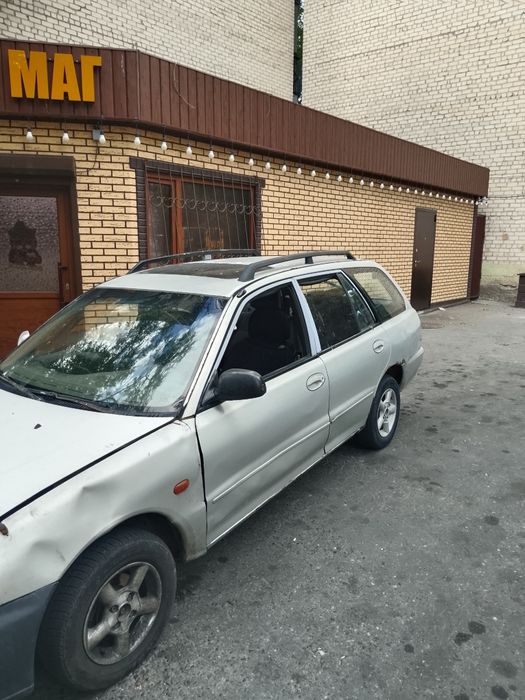 Продам Митсубиси Лансер в хорошем состоянии