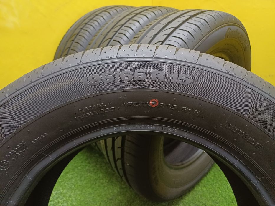 Шины R15 195/65 Continental комплект.