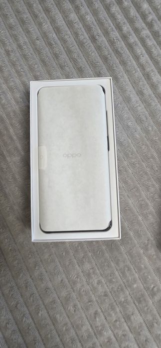 Продам! Oppo Reno 12F! Торг!
