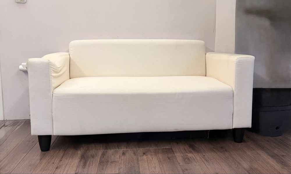 Диван  от ИКЕА, много удобен !