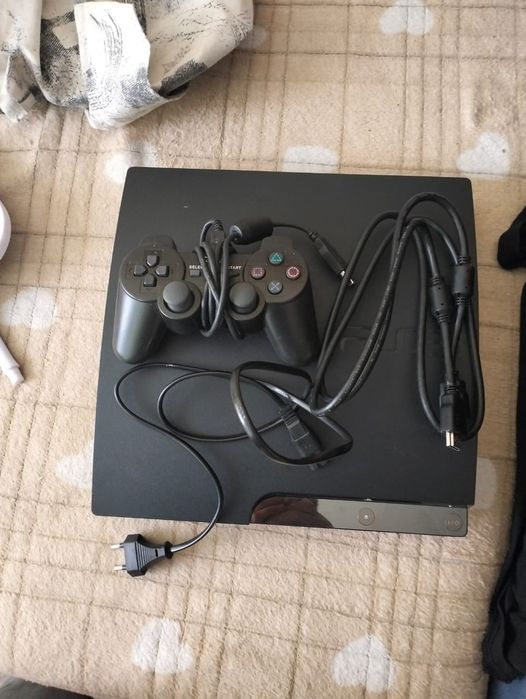 Продам Пс3 прошитую 15 игр